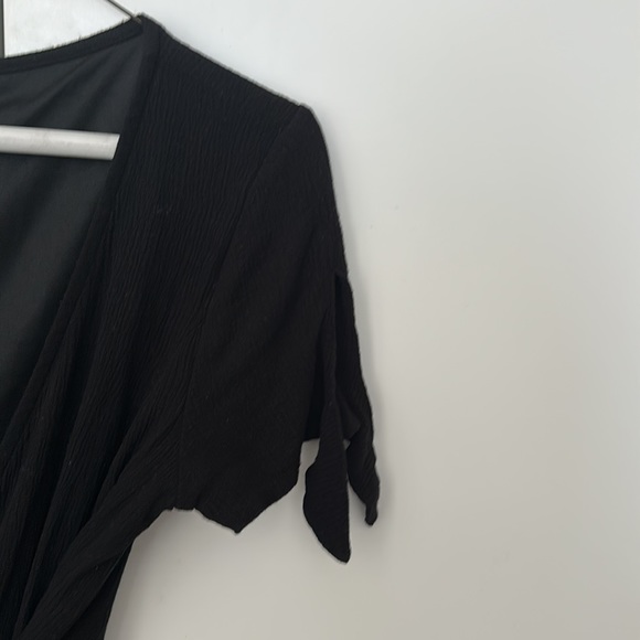 Lulus wrap tunic - Picture 3 of 4